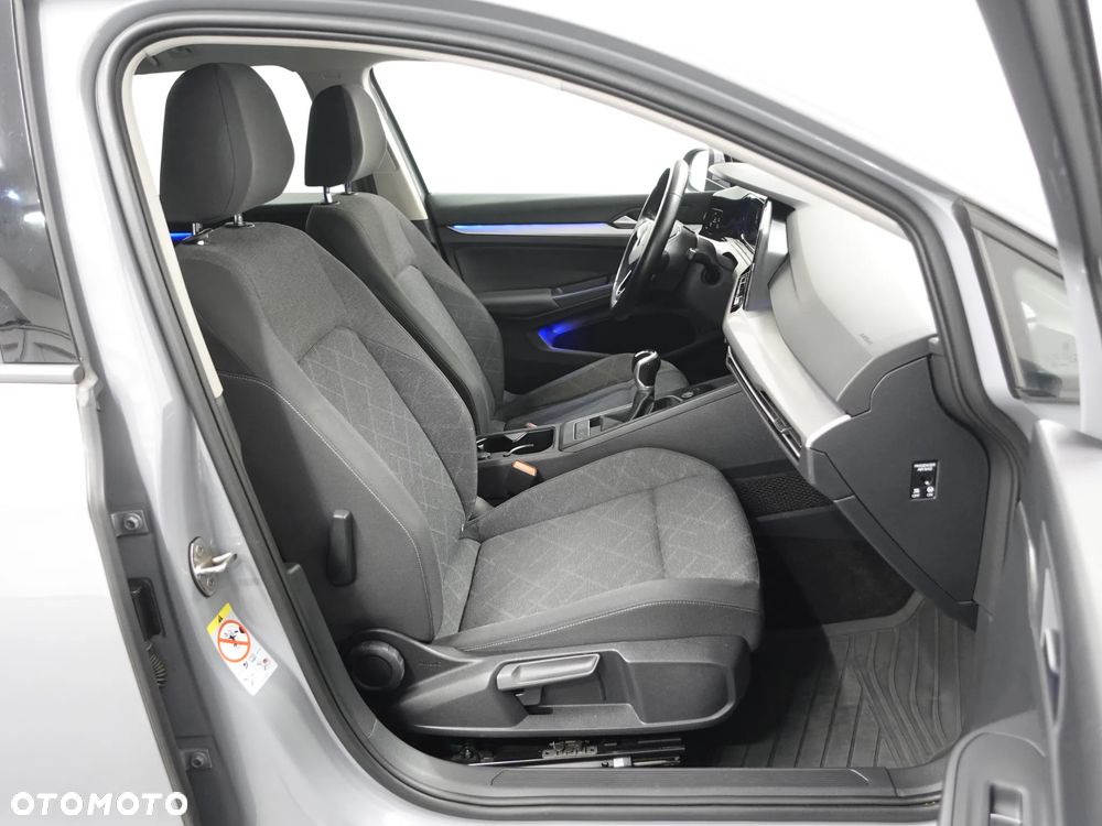 Volkswagen Golf 2.0 TDI SCR Life - 23