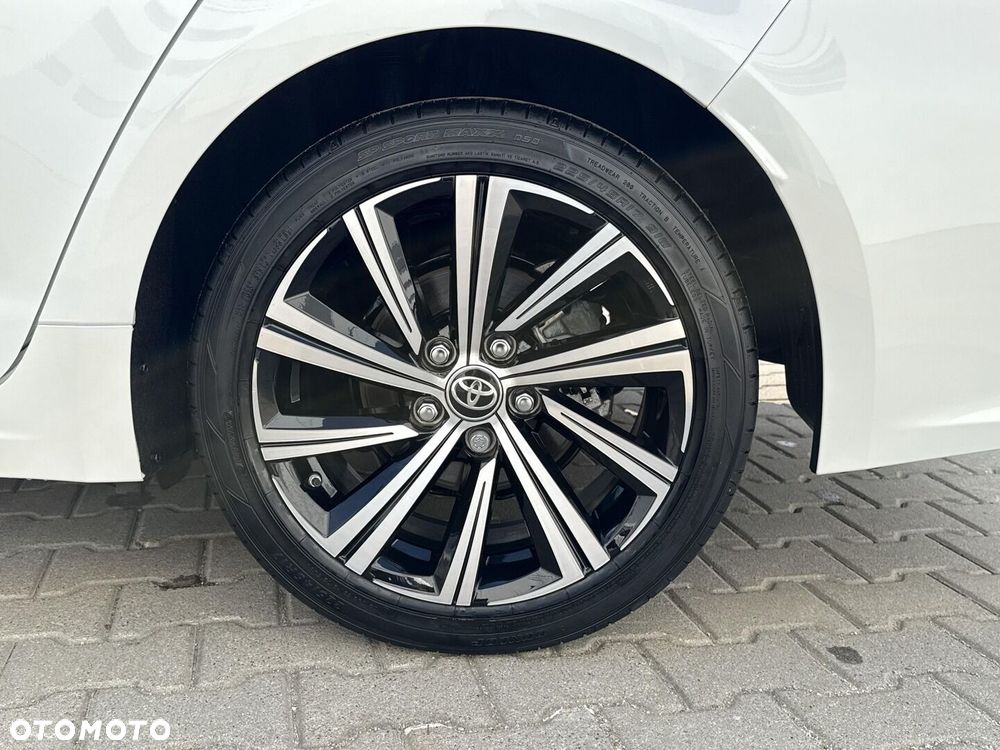 Toyota Corolla 1.8 Hybrid Comfort - 27