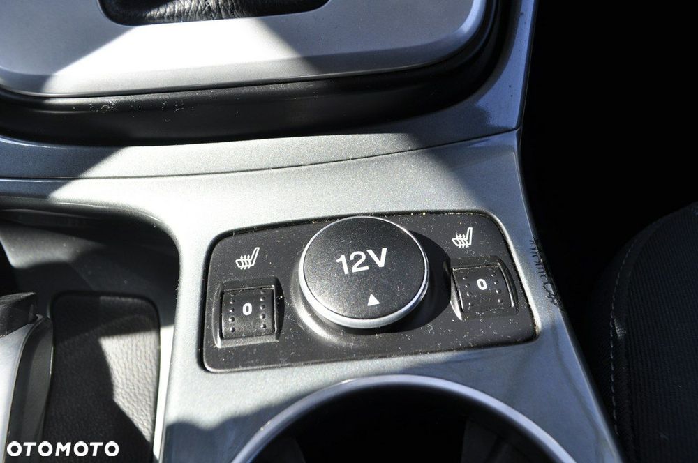 Ford Grand C-MAX - 16