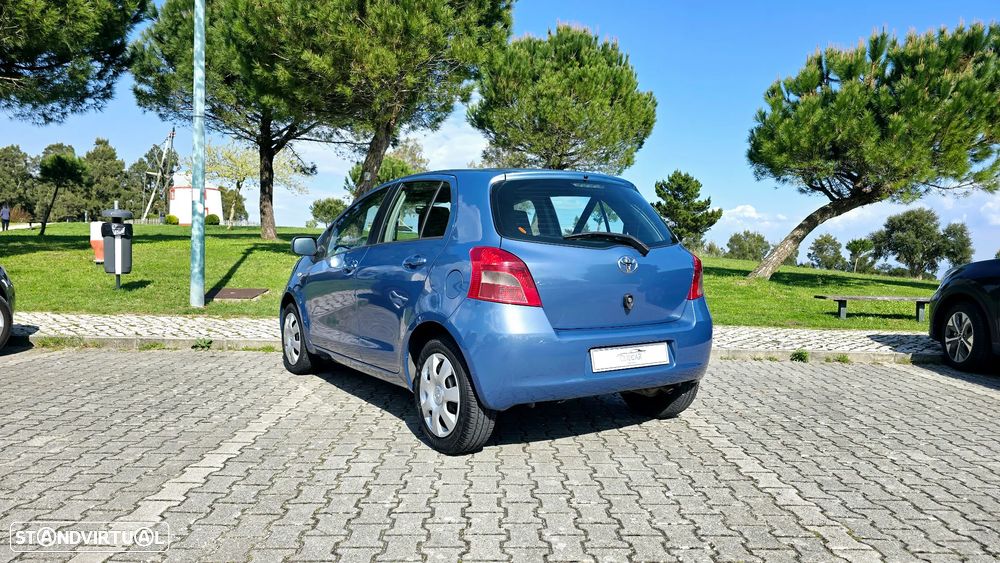 Toyota Yaris 1.0 VVT-i Sol+AC - 6