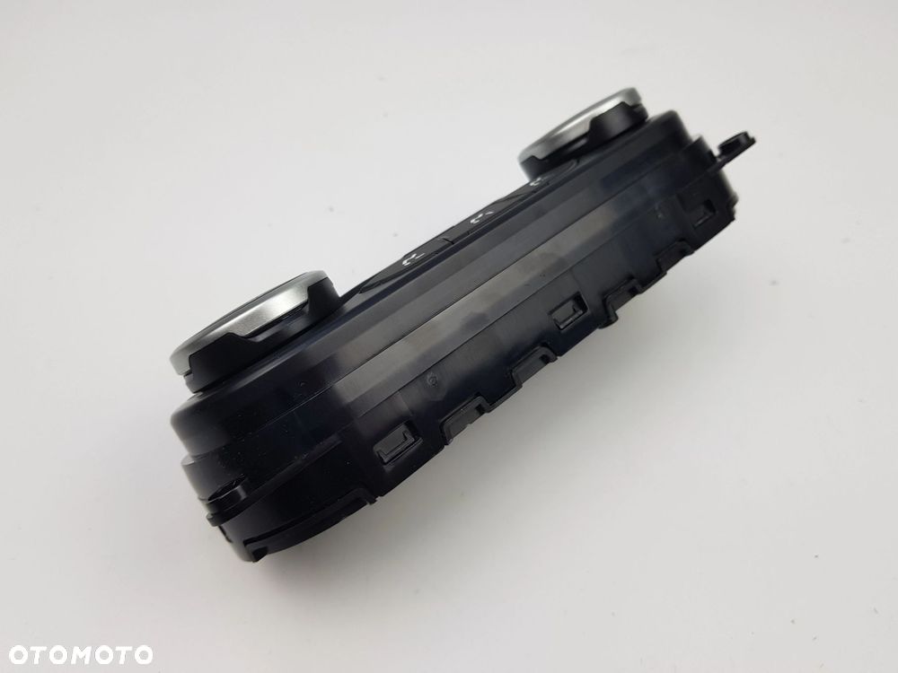 NOWY ORYGINALNY Panel Przełącznik Klimatyzacji Lada Vesta 8450007074 - 3