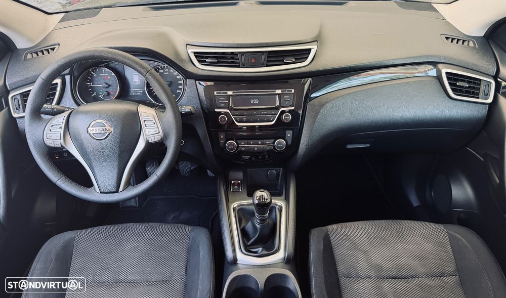 Nissan Qashqai 1.5 dCi Acenta - 17