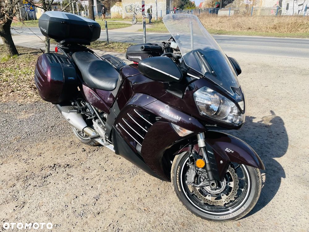 Kawasaki GTR - 6