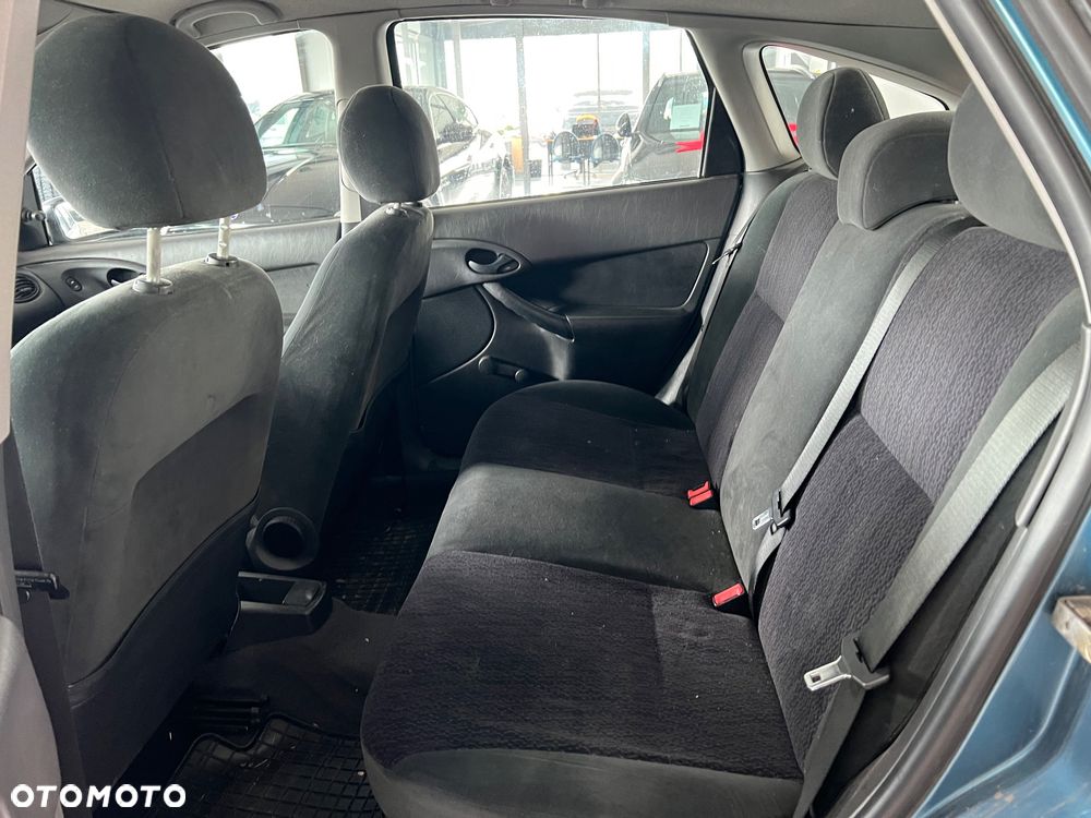 Ford Focus 1.6 Trend - 24