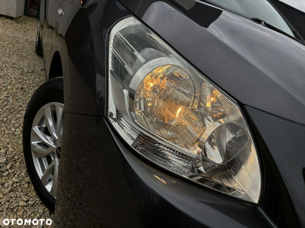 Toyota Verso 1.8 Premium 7os - 10