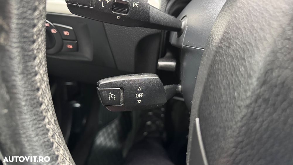 BMW Seria 3 320d - 15