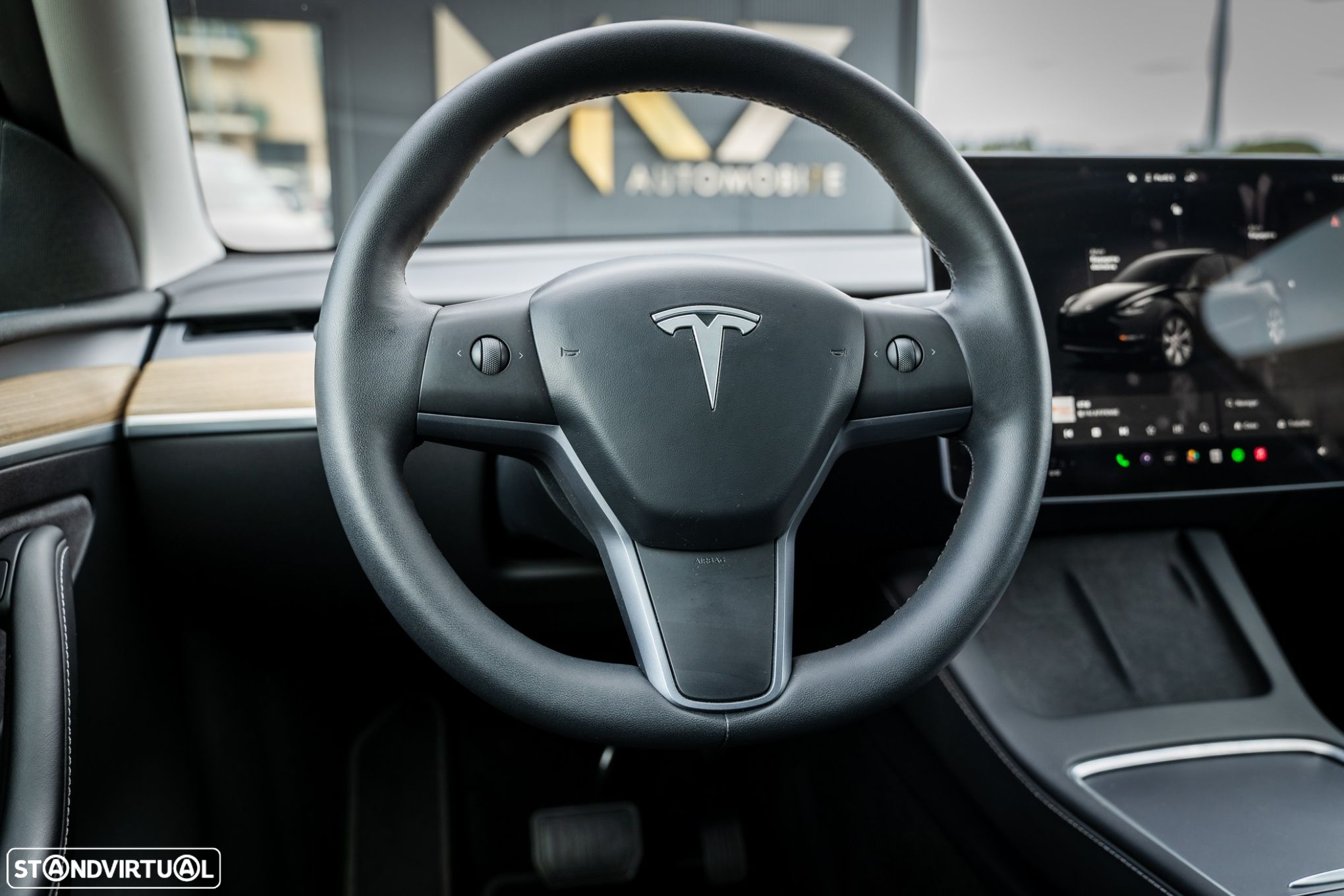 Tesla Model Y RWD - 14