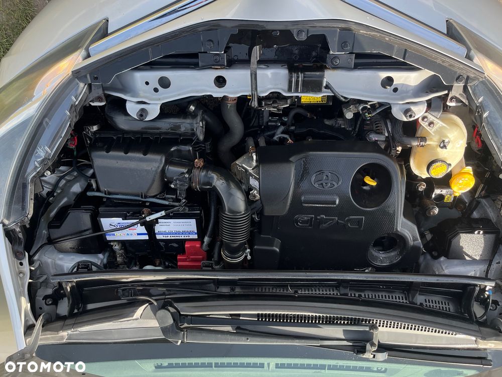 Toyota Yaris 1.4 D-4D Comfort - 6