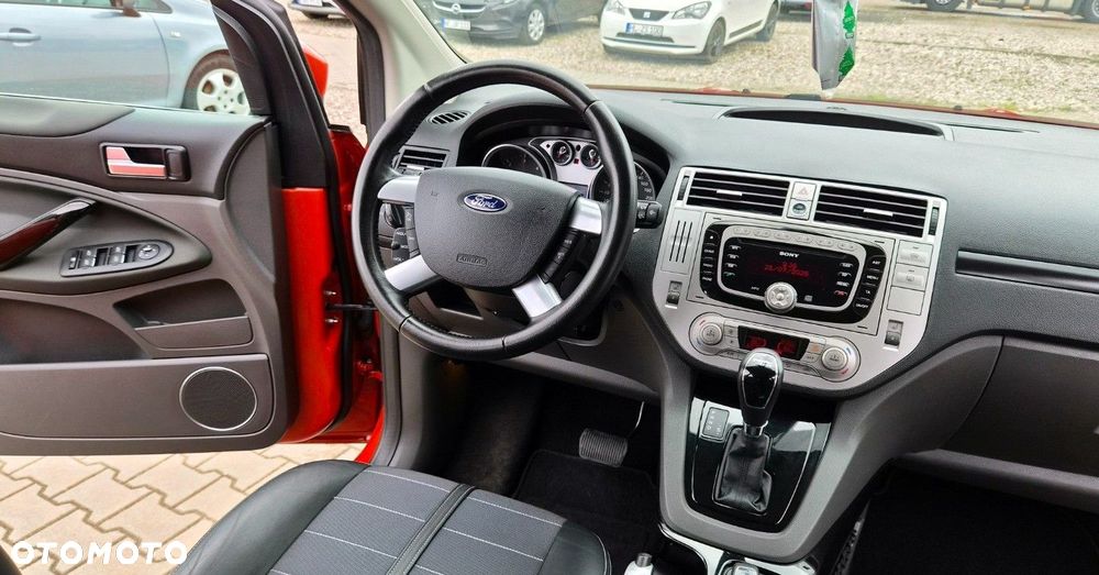 Ford Kuga - 30