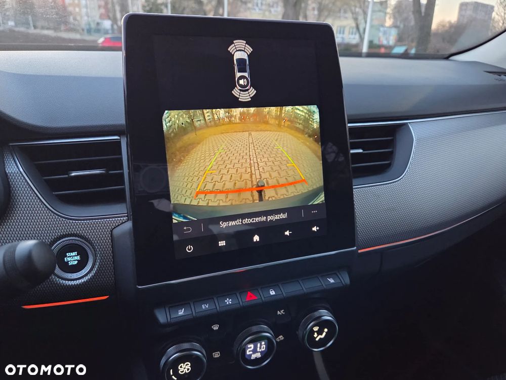 Renault Arkana 1.6 E-TECH Intens MMT - 33