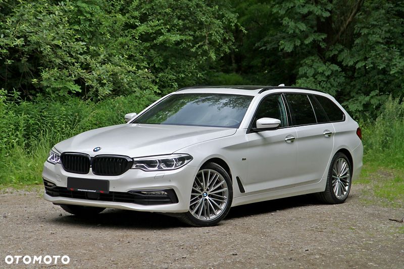 BMW Seria 5 530d xDrive Sport Line - 1