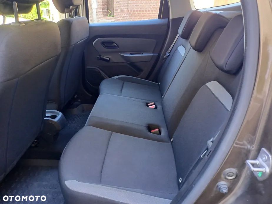 Dacia Duster 1.0 TCe Essential - 8