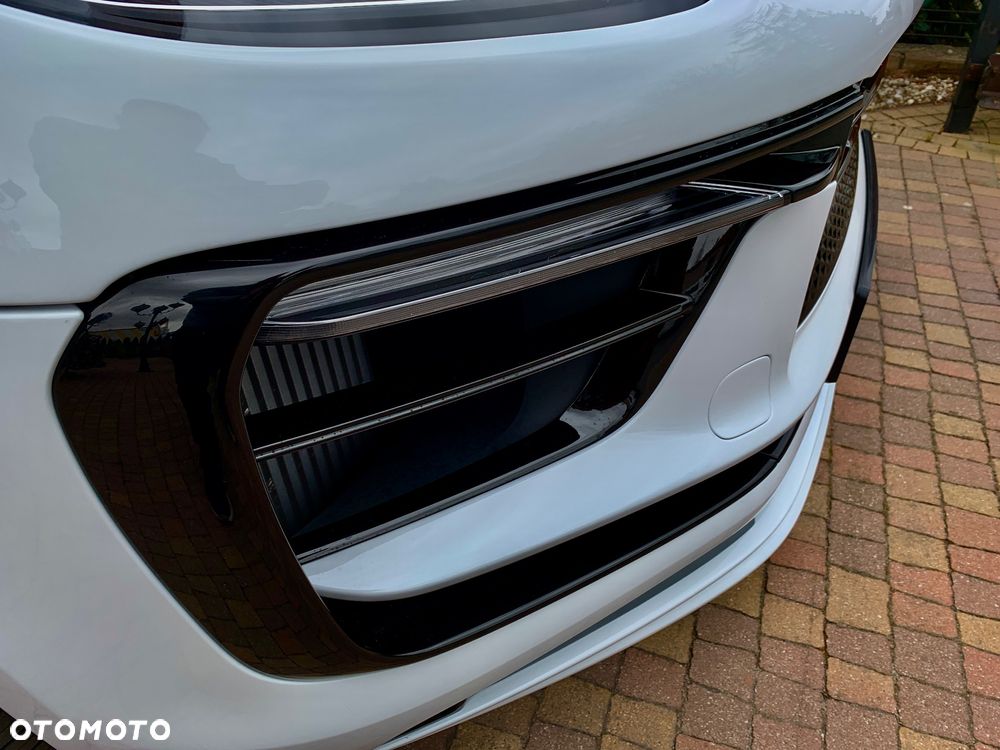 Porsche Macan GTS PDK - 36