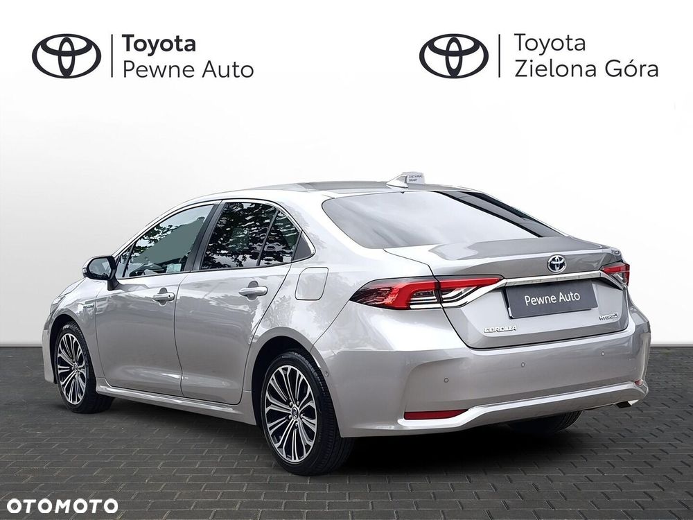 Toyota Corolla 1.8 Hybrid Executive - 6