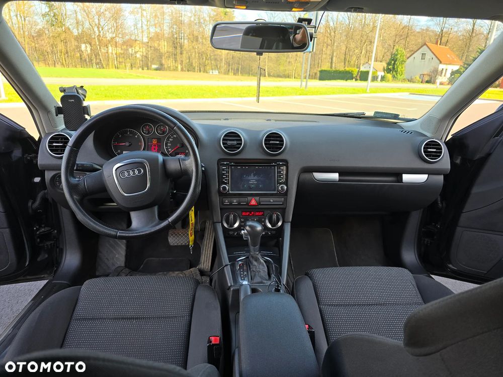 Audi A3 Sportback 2.0 TDI DPF (DSG) S tronic Ambition - 13