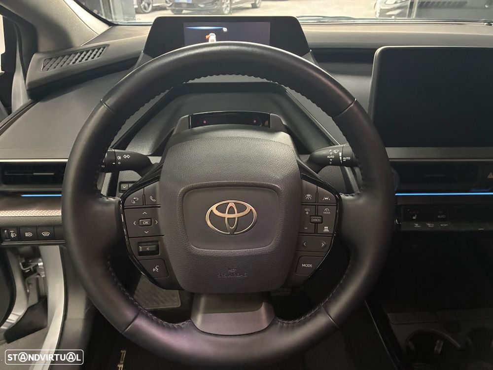 Toyota Prius - 15