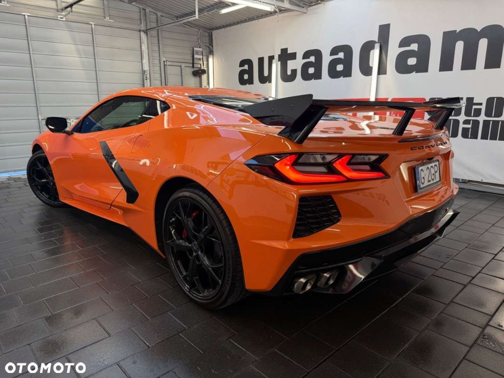 Chevrolet Corvette - 13