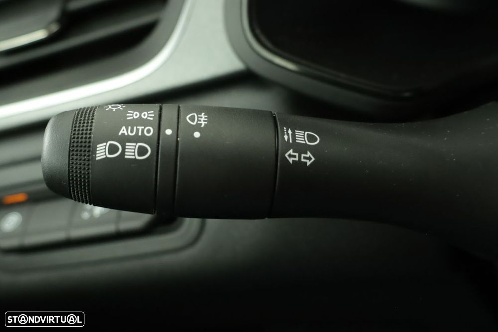 Renault Captur 1.0 TCe Techno Bi-Fuel - 16