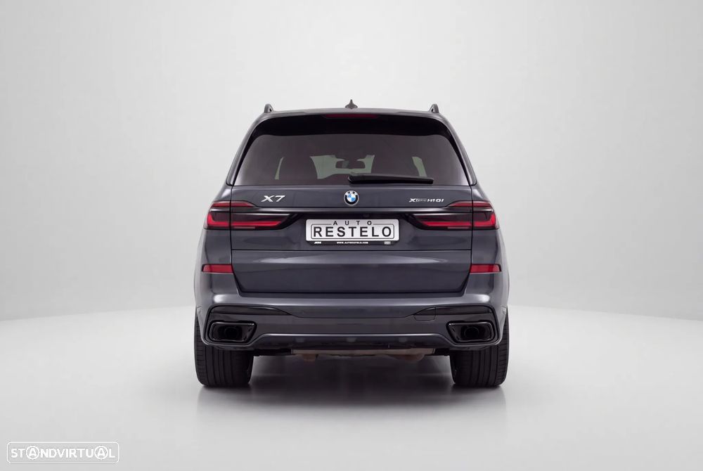 BMW X7 — photo 5