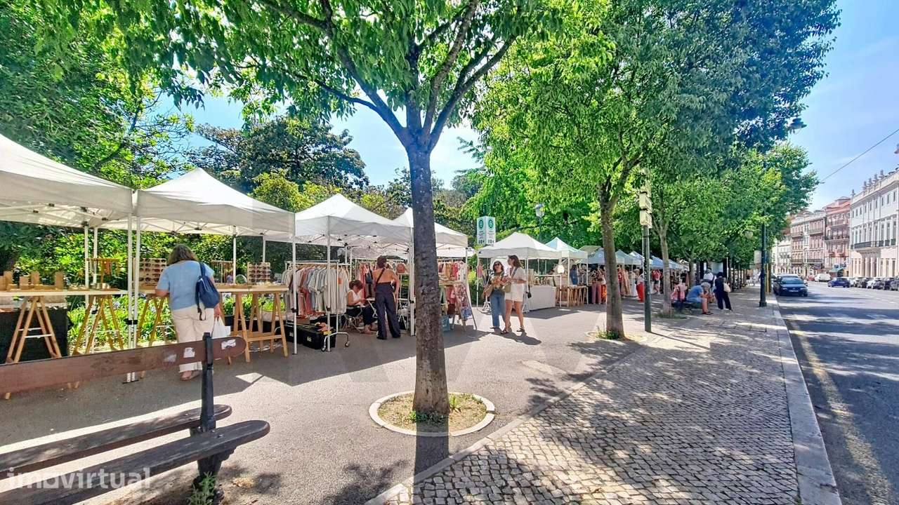 Prédio em Lisboa c/ AL Ativo no Príncipe Real | Investimento Chave-na- - Grande imagem: 2/37