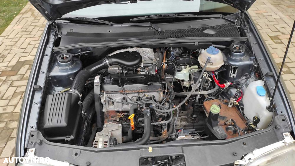 Dezmembrez Volkswagen Golf 3 Coupe (1H1) 1.8 B ADZ 1998 - 2
