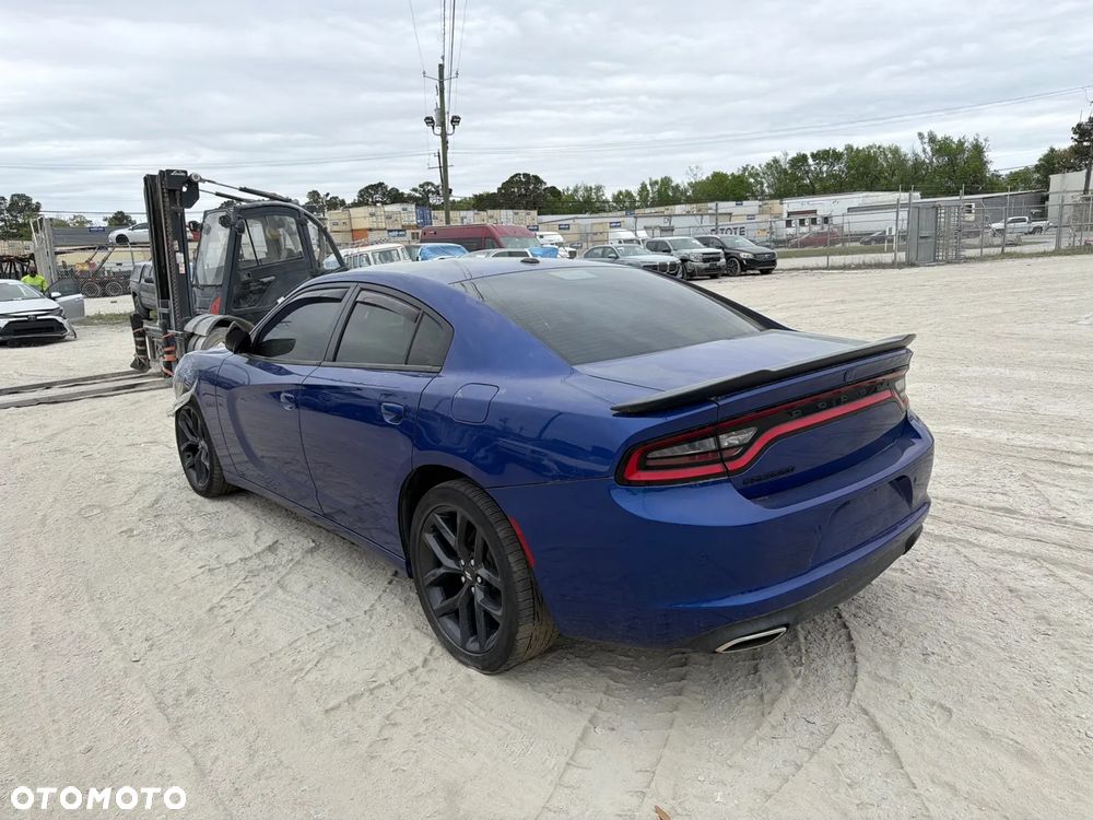 Dodge Charger - 13