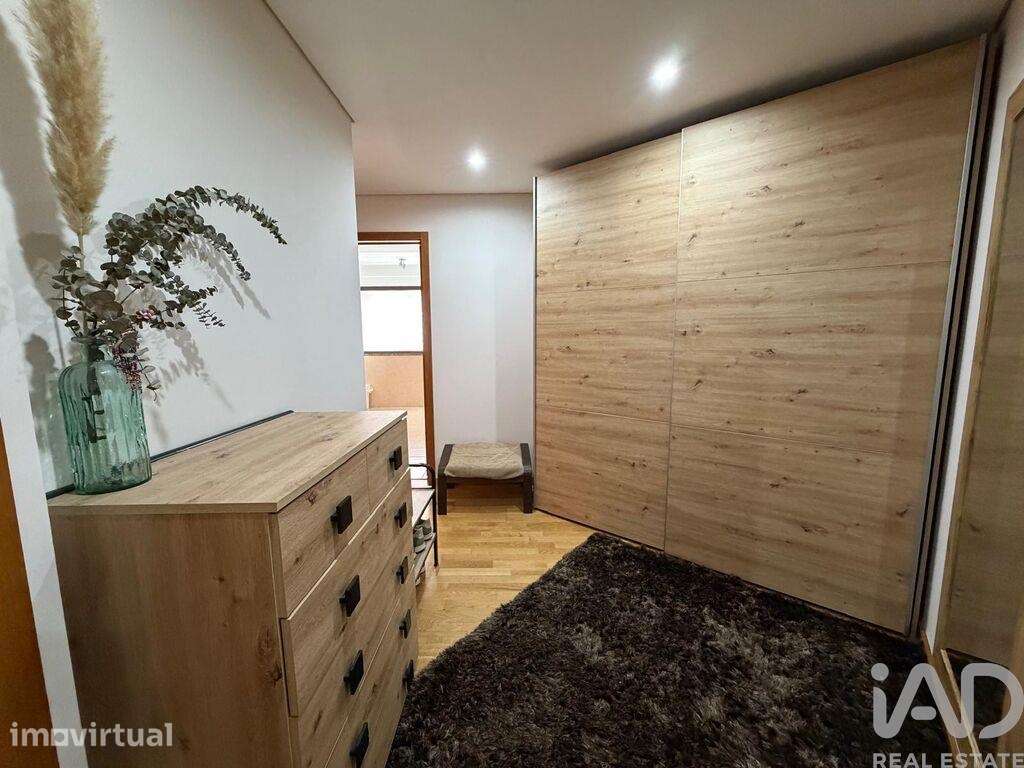 Apartamento T2 em Rio Tinto de 105 m2 - Grande imagem: 4/18