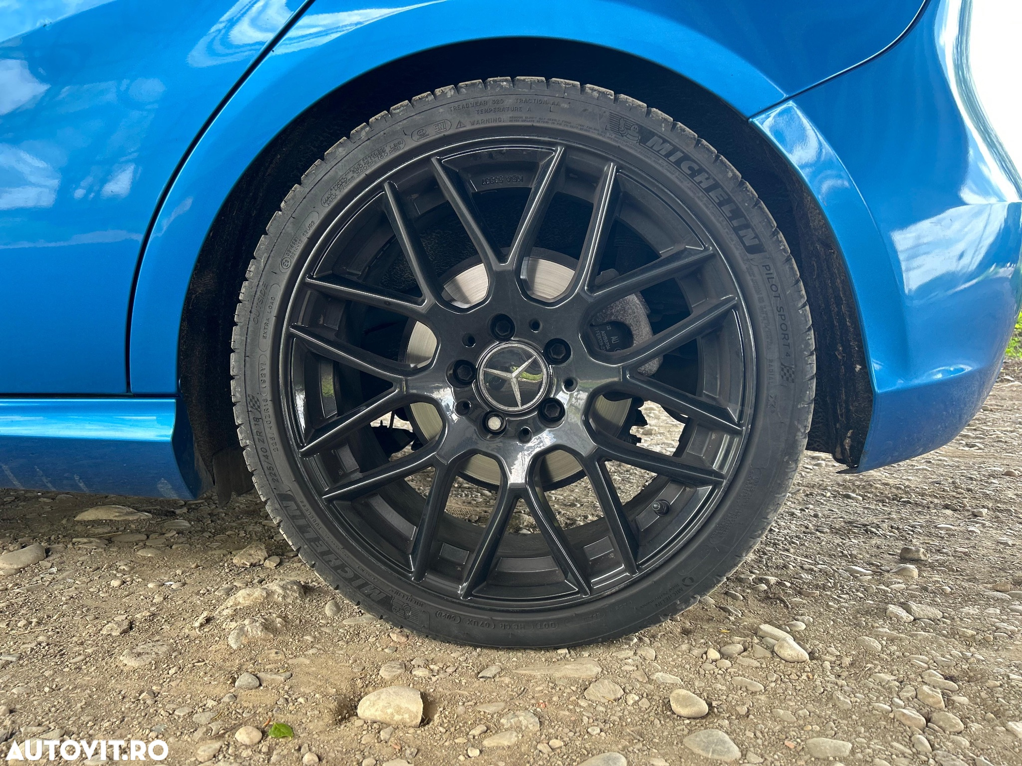 Mercedes-Benz A 180 CDI AMG Line - 8