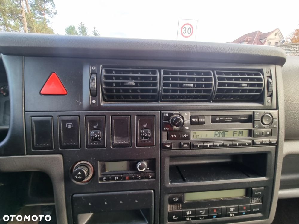 Volkswagen Multivan TDI syncro - 27