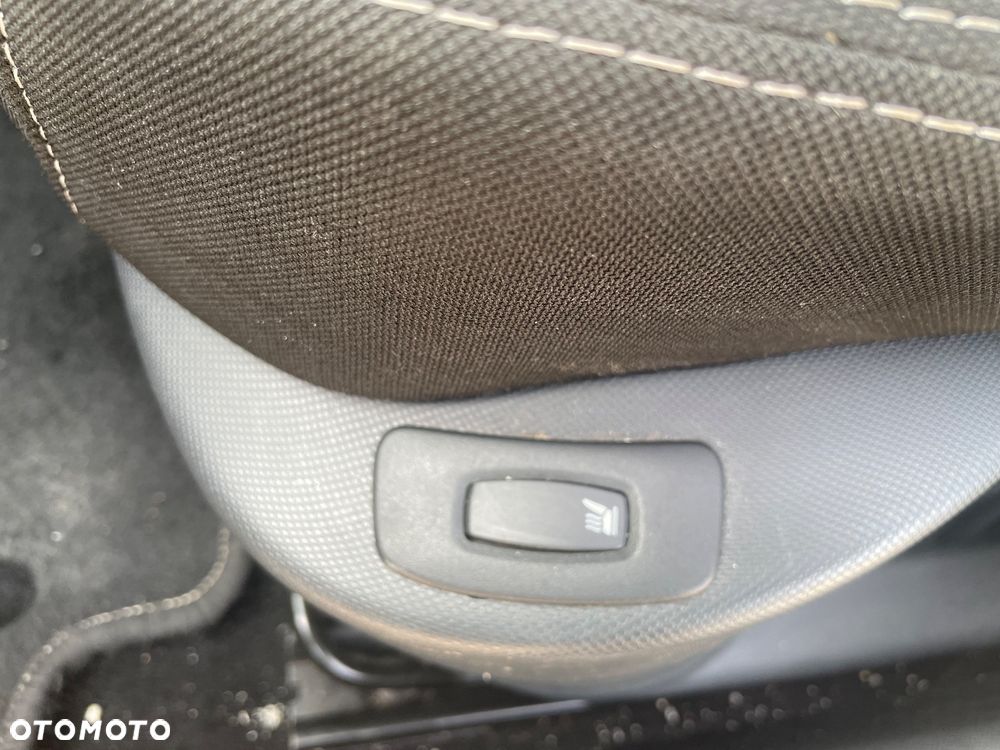 Renault Clio 1.2 TCe Limited EDC - 14