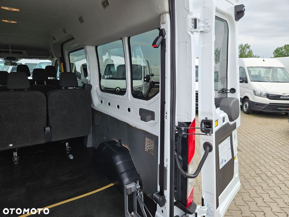 Ford Transit - 17