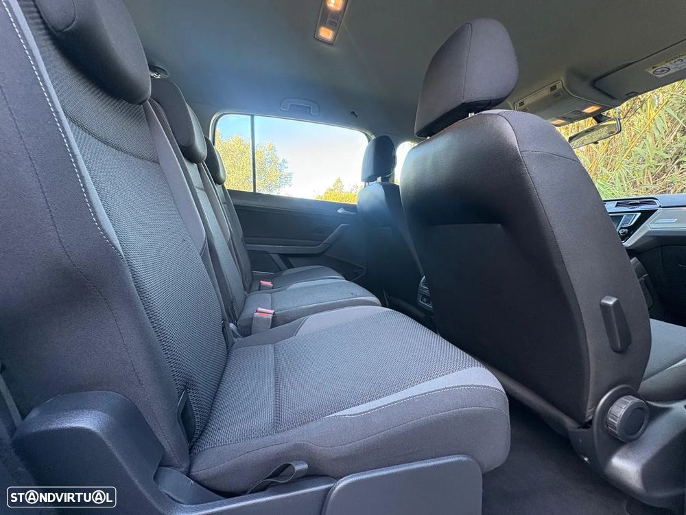 VW Touran - 7