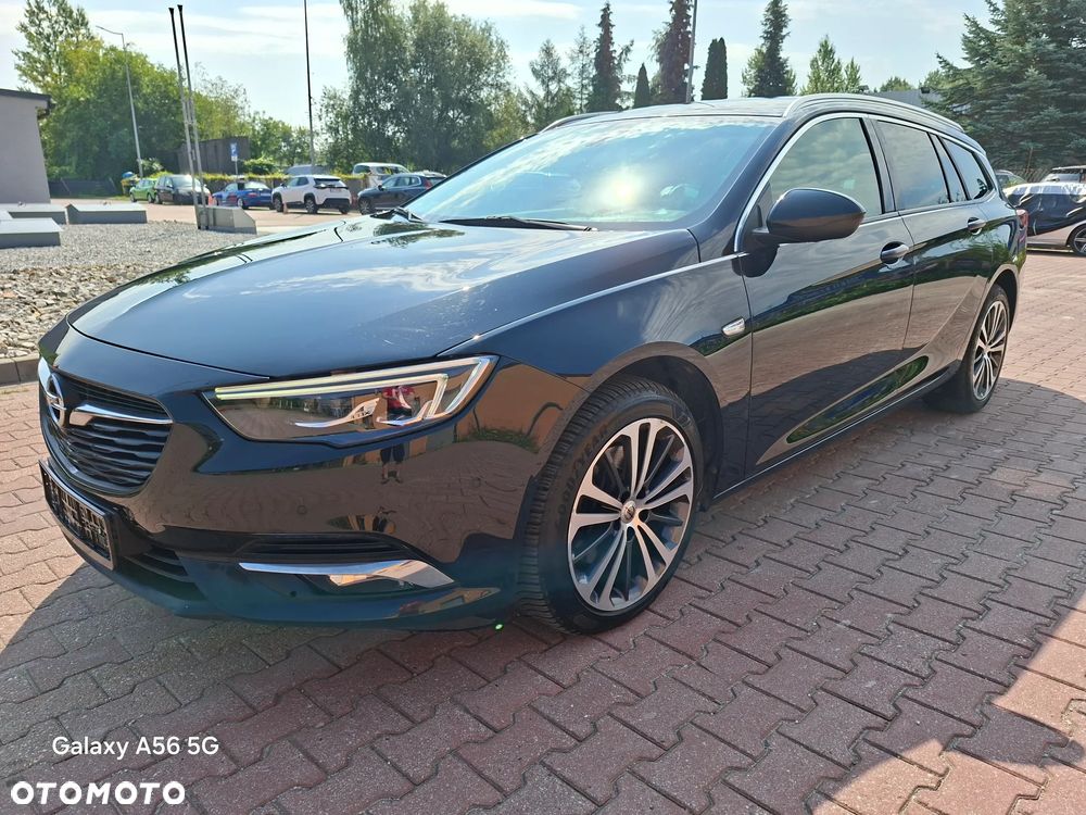 Opel Insignia - 1