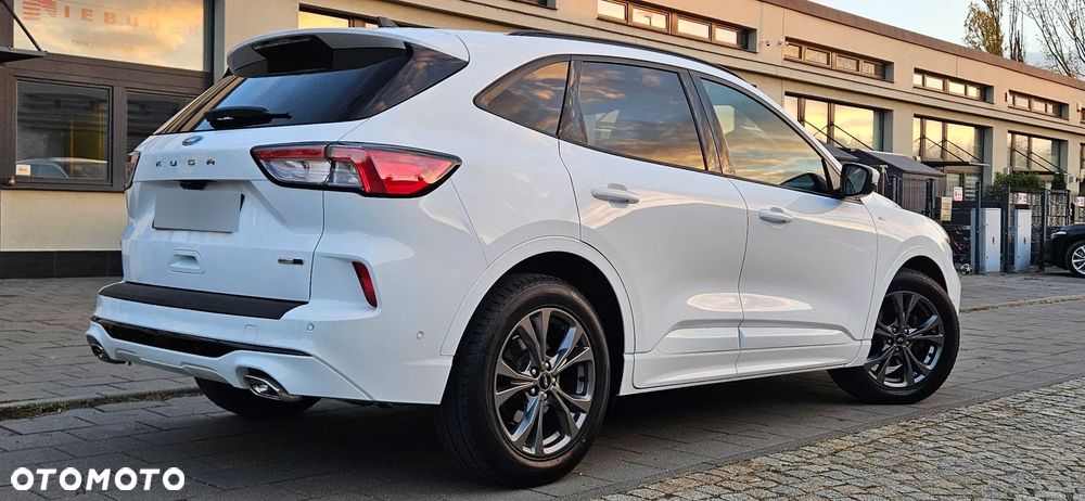 Ford Kuga 2.0 EcoBlue mHEV FWD ST-Line X - 23