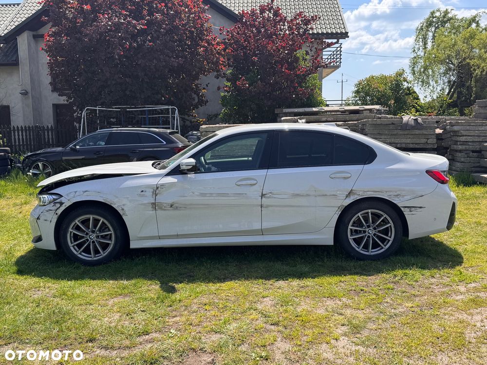 BMW Seria 3 320d xDrive MHEV M Sport sport - 2