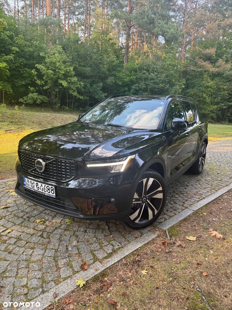 Volvo XC 40 B5 AWD Ultimate Dark - 1
