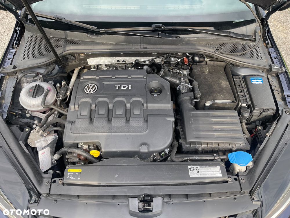 Volkswagen Golf 1.6 BlueTDI Trendline - 13