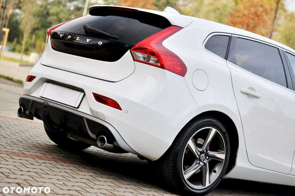 Volvo V40 D2 R-Design Summum - 2