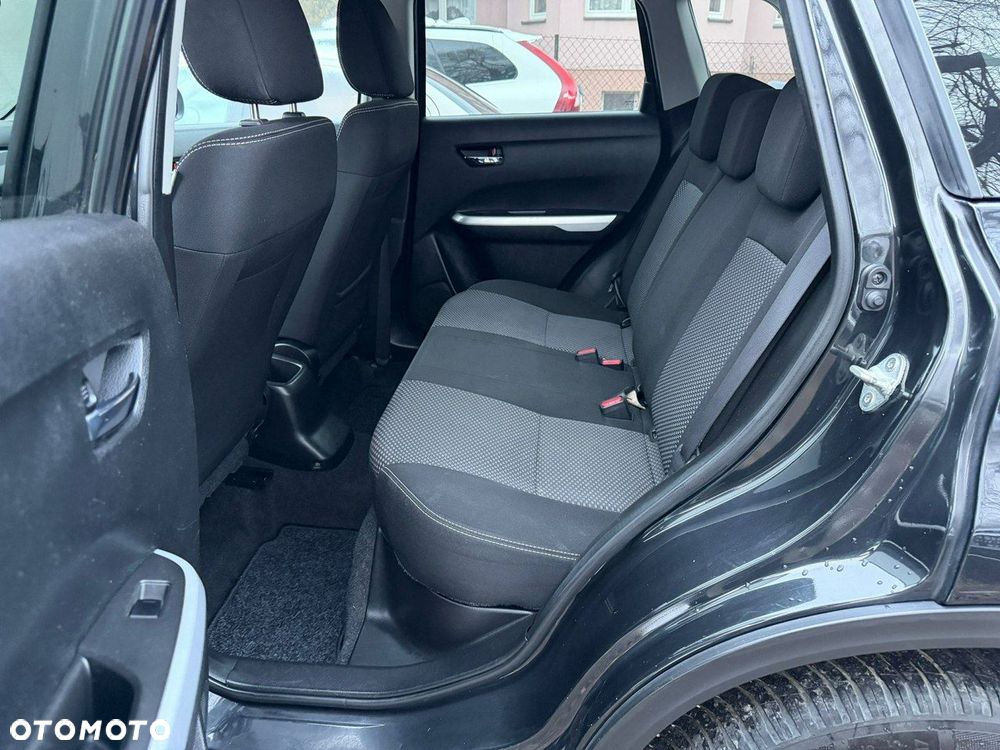 Suzuki Vitara 1.6 (4x4) Allgrip Comfort+ - 11