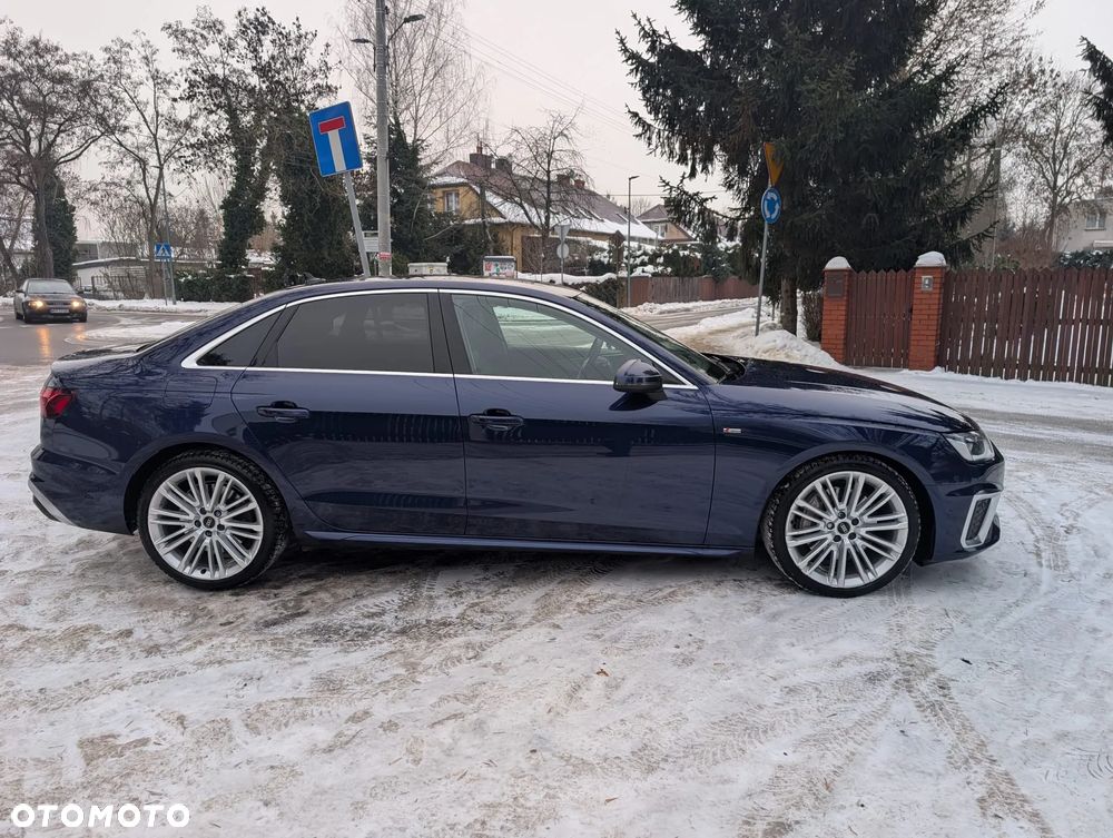 Audi A4 Limousine - 3