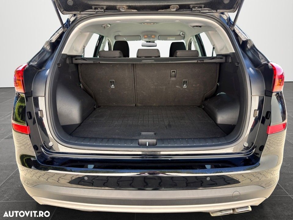 Hyundai Tucson - 11