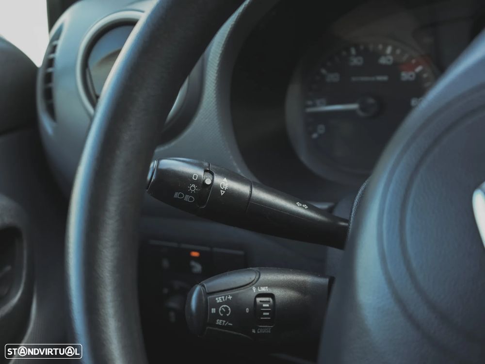 Citroën BERLINGO MONOSPACE 1.6 BLUEHDI 75 - 14
