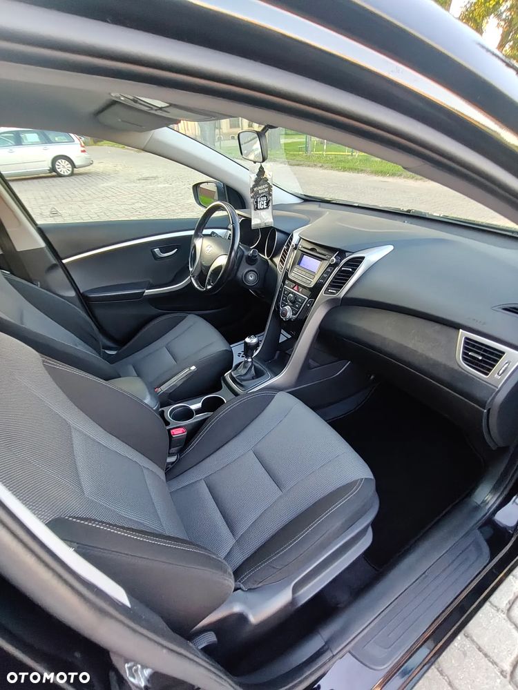 Hyundai i30 1.4 Classic - 11