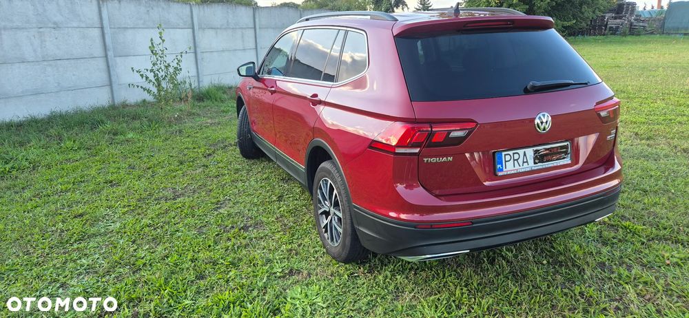 Volkswagen Tiguan Allspace 2.0 TSI 4Motion DSG Highline - 3