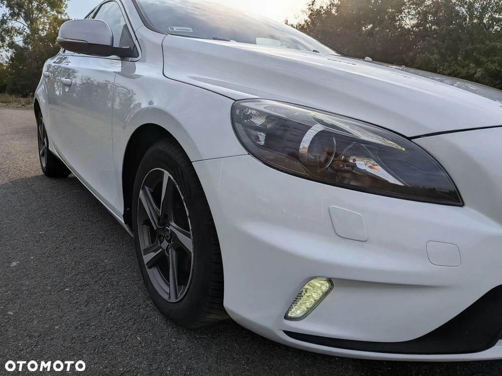 Volvo V40 - 20