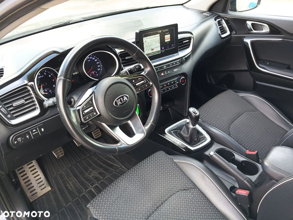 Kia Ceed 1.4 L Business Line - 10