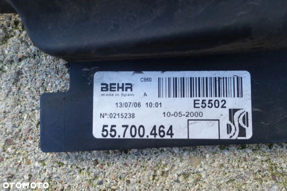 WENTYLATOR CHŁODNICY GRANDE PUNTO 1.4 8V - 2