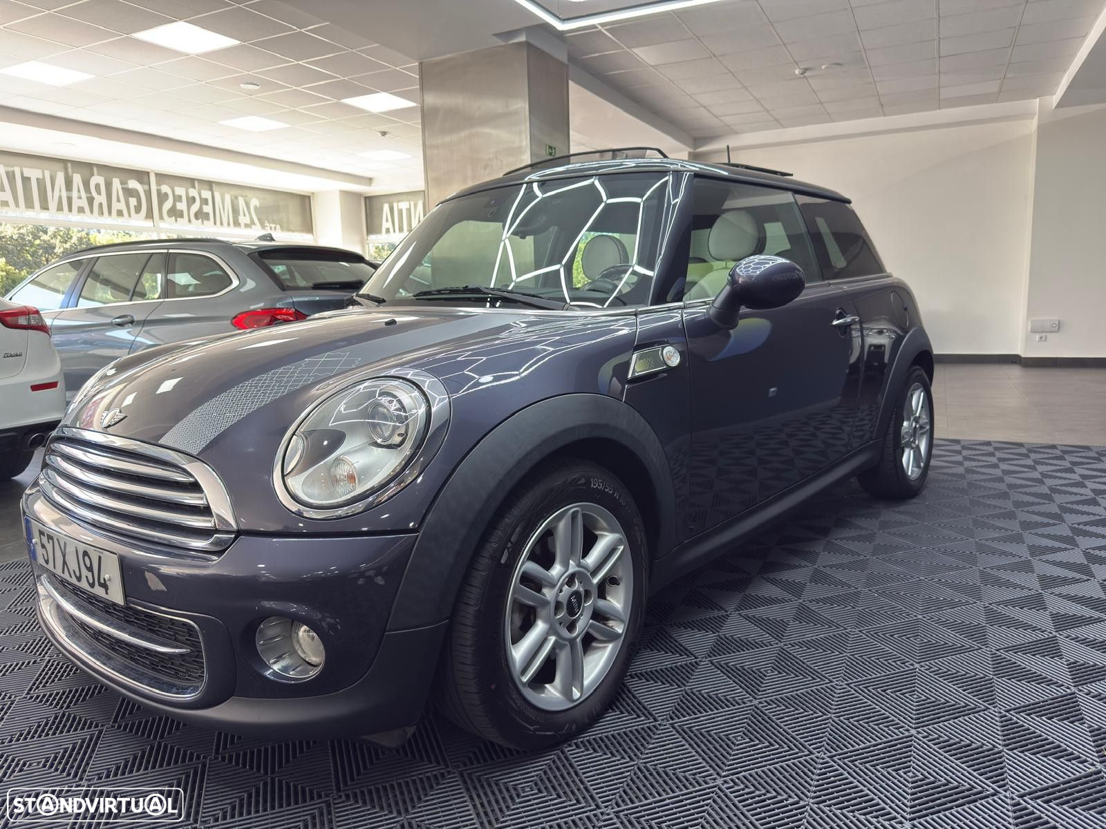 MINI 3 Portas Cooper D - 14