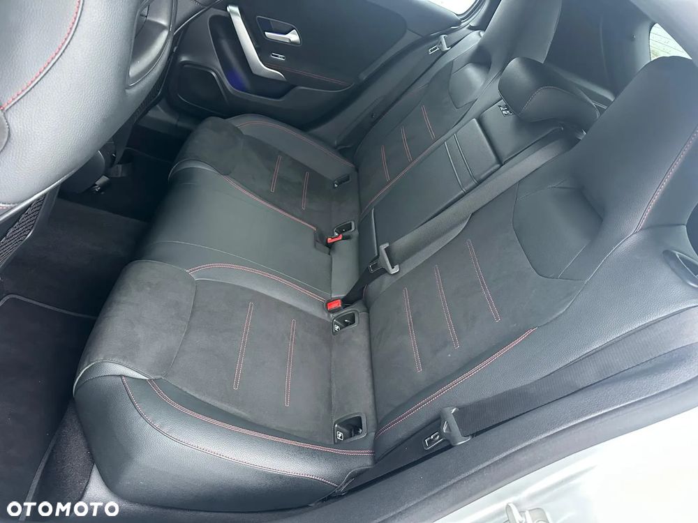 Mercedes-Benz Klasa A 180 d 8G-DCT AMG Line - 11