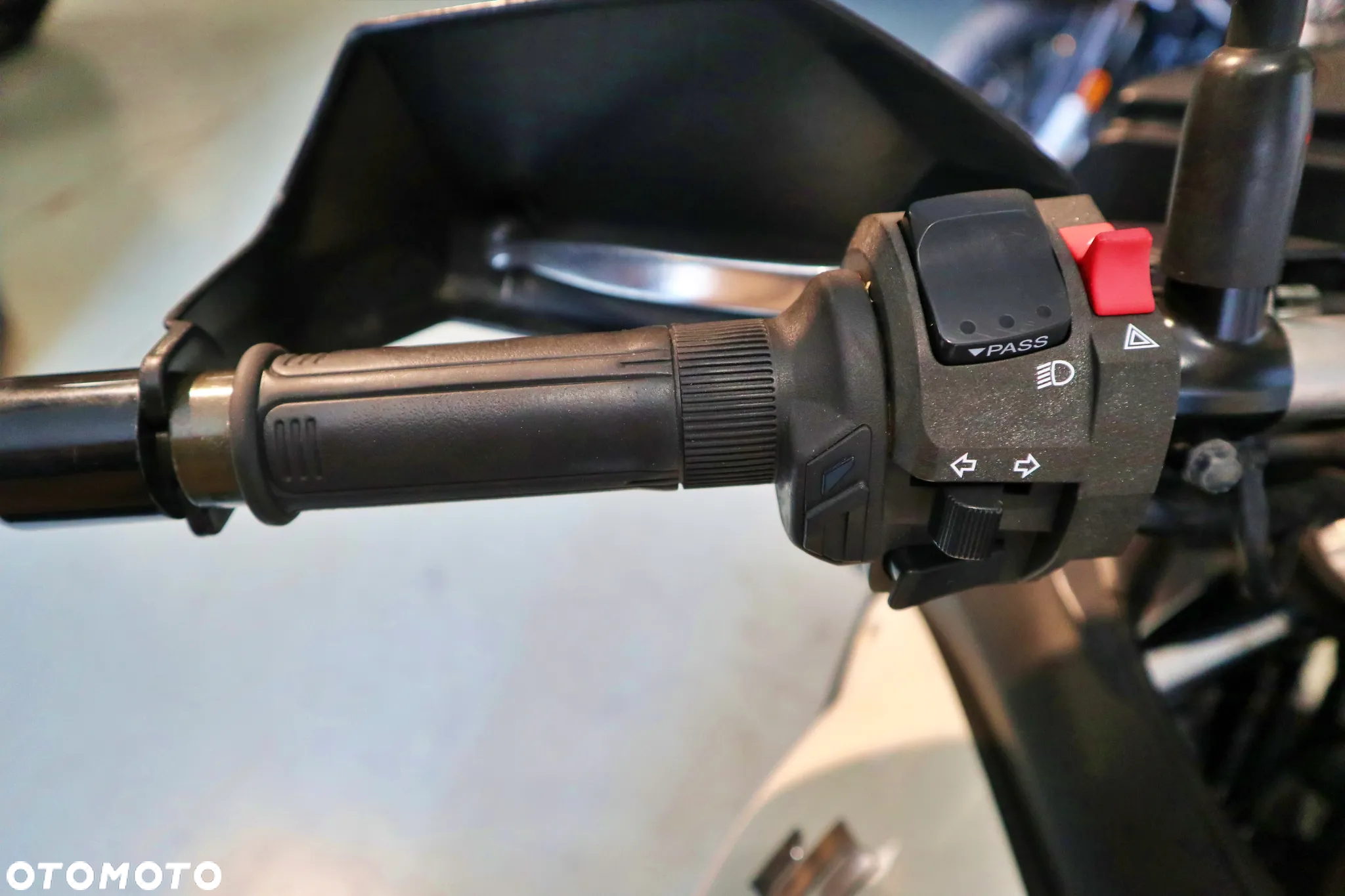 Suzuki V-STROM - 7